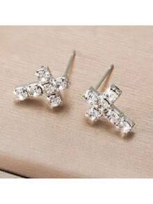 Sparkling Crystal Cross Stud Earrings – Elegant And Petite Earrings Featuring Classic Cross Design Adorned With Dazzling Cubic Zirconia Stones – Set In A Shiny Silver Tone Finish For A Touch Of Timeless Beauty – Lightweight And Comfortable For Everyday Wear – Adds A Subtle Touch Of Faith And Sparkle To Any Outfit – Perfect For Daily Wear, Church Services, Religious Celebrations, Baptisms, Confirmations, And As A Meaningful Gift For Christians – Secure Post Backs For Worry-Free Wear – A Cherished And Timeless Piece To Enhance Your Jewelry Collection With Spiritual Elegance And Radiant Shine. - 彩色 - 查看 6