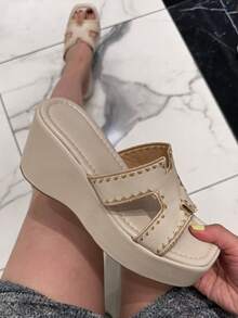 Women's Fashion Wedge Casual Slip-On Sandals - Beige - View 2