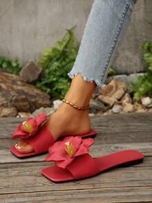French Style Flat Flower Strap Sandals For Women, New Summer Fashion Slippers Suitable For Date, Shopping, Party, Beach Holiday, Home Casual Wear - Red - View 3