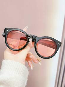 1 副男女通用圆形复古 Y2K 复古街头风格运动拼色时尚眼镜，适合度假