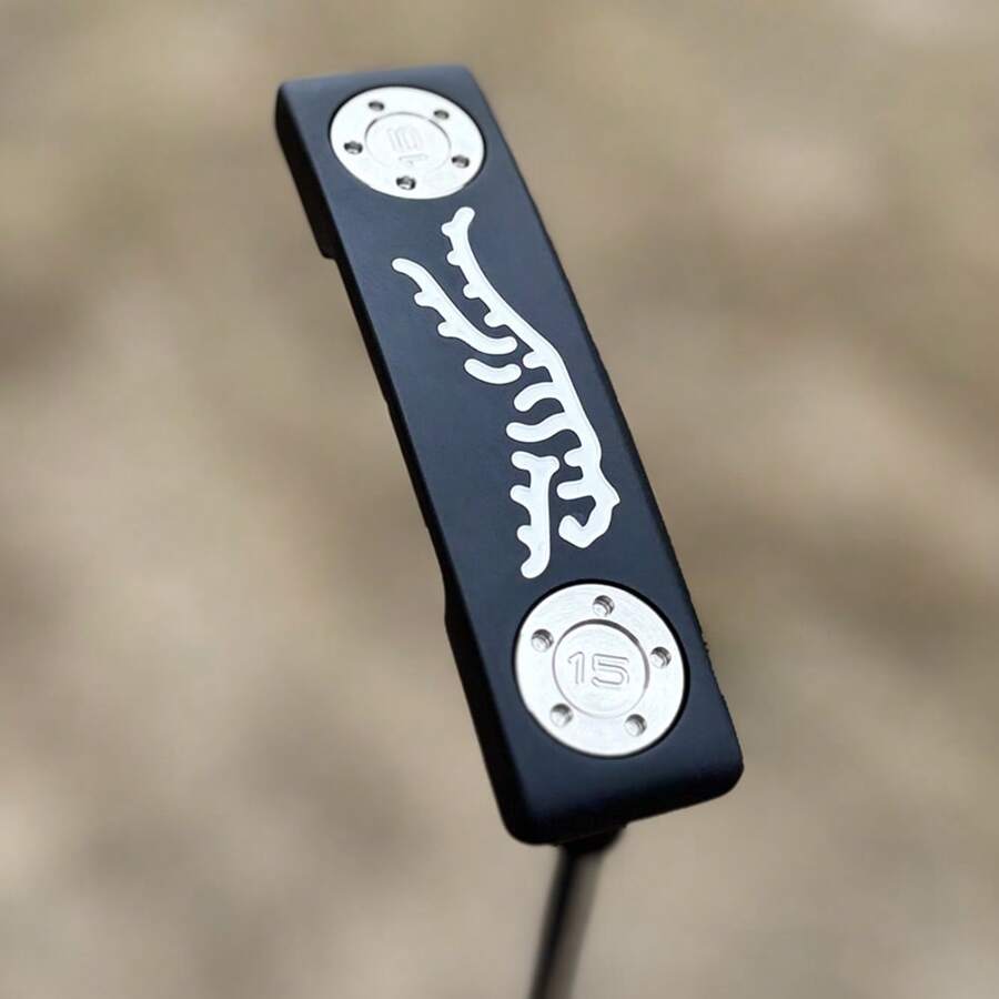 1 pieza Putter de golf con diseño de tigre, de 32 a 36 pulgadas, con funda, número limitado. Mejora la velocidad y precisión de la bola con la línea de puntería.