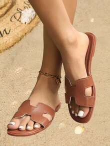 新款H型欧美大码平底凉鞋女简约时尚女鞋适合户外度假沙滩凉鞋夏季橙色凉鞋 - 卡其色 - 查看 11