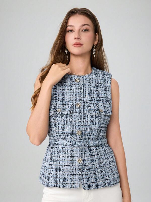 Top de tirantes para mujer de uso diario y urbano con botones delanteros texturizados y cinturón, Primavera/Verano 2025