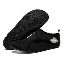Nuevos zapatos de agua para hombres, zapatos de playa, zapatos de río; calcetines de agua descalzos; zapatos de agua para hombres, ligeros y antideslizantes, adecuados para playa de verano, senderismo en arroyos, surf, natación, navegación y otros deportes; zapatos de agua unisex - Negro - Ver 10