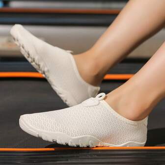 Couple's Lightweight Quick Drying Water Shoes For Outdoor Beach Swimming