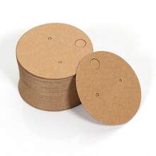 100 szt. Karta ekspozycyjna na kolczyki, pusta etykieta na biżuterię z papieru typu kraft, 4,5*3,2 cm/1,77*1,26 cala, możliwość zapisu w opakowaniu DIY, karta do przechowywania ćwieków do sprzedaży detalicznej i ręcznie robionej biżuterii (brązowy, czarny, biały) - artykuły do wyświetlania i pakowania biżuterii z powrotem do szkoły - Wielokolorowe - Zobacz 16