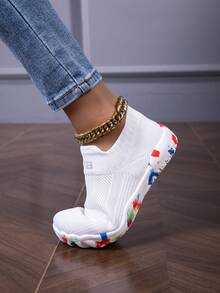 ZVB Indoor Soft-Sole Fitness Shoes, Suitable For Squats, Deadlifts, Jump Rope, Competitive Sports, Women's Barefoot Yoga, Non-Slip, Autumn/Winter Flat Cross-Training Sneakers, Aerobic Exercise, Treadmill Use