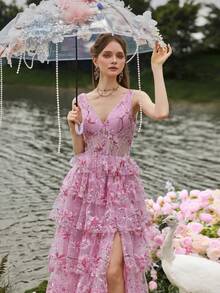 Faeriesty Luxe Elegant Beaded Tulle Evening Gown With Deep V-Neck & Sleeveless Design - Floral Embroidered Formal Dress For Galas, Wedding Banquets & High-End Parties