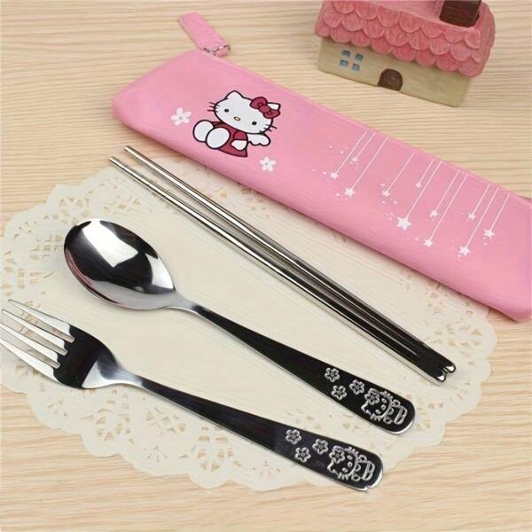 Sanrio Set da 3 pezzi di posate da viaggio con borsa con cerniera, bacchette, forchette e cucchiai con motivo carino di Hello Kitty, articoli da viaggio, regalo per feste di compleanno