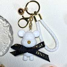 Resin Yarn Bear Key Chain, Elegant Accessory For Car, Backpack, Purse, Couples, Fashionable Gift