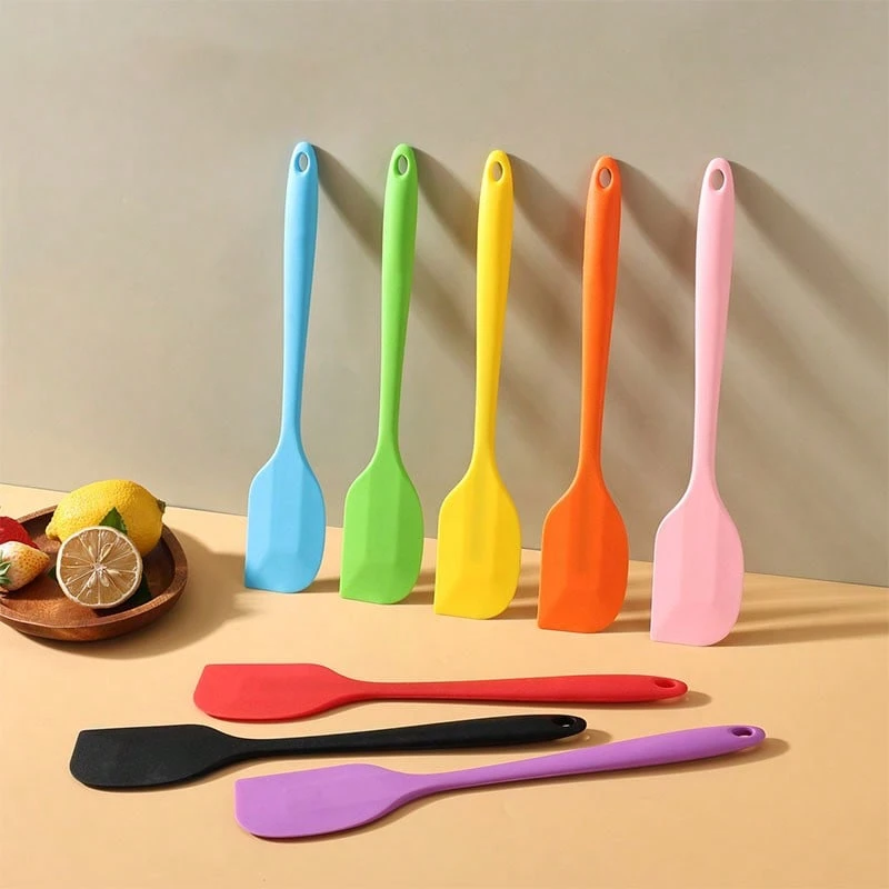 1 pieza Juego de espátulas de silicona premium - Utensilios de cocina antiadherentes y resistentes al calor para cocinar, hornear, voltear - Aptos para lavavajillas - Para cocineros y reposteros en el hogar - Perfecto para uso diario y como regalo - Color aleatorio - Color aleatorio - Ver 1