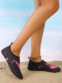 New Beach Shoes, Anti-Slip Water Socks, Breathable Running Shoes, Soft Bottom Diving Shoes, Unisex For Water Park, Anti-Cut Snorkeling Shoes