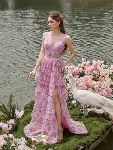 Faeriesty Luxe Elegant Beaded Tulle Evening Gown With Deep V-Neck & Sleeveless Design - Floral Embroidered Formal Dress For Galas, Wedding Banquets & High-End Parties