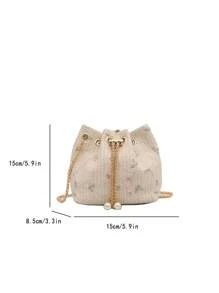 Fashionable New Mini Floral Hardware Chain Drawstring Women's Bucket Shoulder Bag, Multifunctional Leisure Vacation Style Pearl Chain Crossbody Bag, Suitable For Shopping, Wallets, Shopping, Young Women, College Students, Newcomers And White-Collar Workers. They Are Very Suitable For Offices, Universities, Work, Business, Commuting, Outdoor Activities, Travel, And Outings