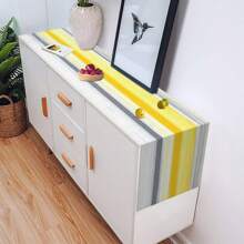 Yellow Abstract Table Flag, Modern Gray White Striped Restaurant Decoration Kitchen Coffee Table Family Dinner Holiday Party Wedding Event Decoration