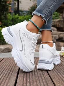 1 par de zapatos deportivos casuales de mujer con rayas grises y blanco, con plataforma y suela gruesa, zapatillas chunky, con plantilla interior que aumenta la altura, adecuados para uso diario, vacaciones, citas, etc. Zapatos deportivos casuales, con efecto de lentejuelas, estilo clásico simple, altura de 7,5 cm