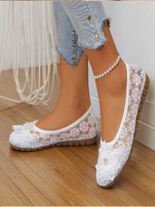 Damen Mode Stickerei Spitze Flache Schuhe mit Kristall Blumen Dekor, atmungsaktiv bequem weich Slip-On, geeignet für Alltag, Party, Date, Tanz, Strand und Urlaub, Gummisohle, Alle Jahreszeiten, Damenschuhe