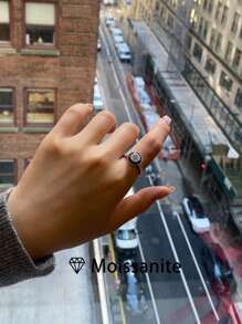 1pc Women's Quality Solitaire Ring, Pave Diamond Embedded Promise Engagement Ring, 925 Sterling Silver 2ct Round Moissanite, Blue Round Packaging, Elegant Jewelry, Wedding Proposal Anniversary Gift, Incl. Moissanite Certificate & Delicate Gift Box