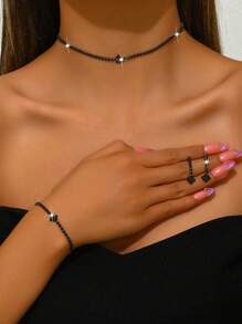 Ensemble de bijoux à la mode et luxueux, composé d'une chaîne de clavicule, de boucles d'oreilles, d'un collier et d'un bracelet, idéal pour un usage quotidien, un mariage, un banquet ou une fête.