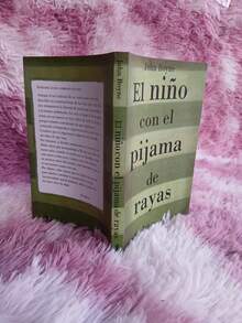 El Niño Con El Pijama De Rayas - Libro único - Ver 3