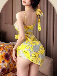 1 pieza Elegante vestido ajustado con estampado floral amarillo sexy, disfraz de Halloween/Navidad para el escenario