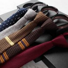 Corbata de punto a rayas con cabeza plana, ajustable, suave y sin nudos, corbata automática con cremallera como accesorio para traje de chico