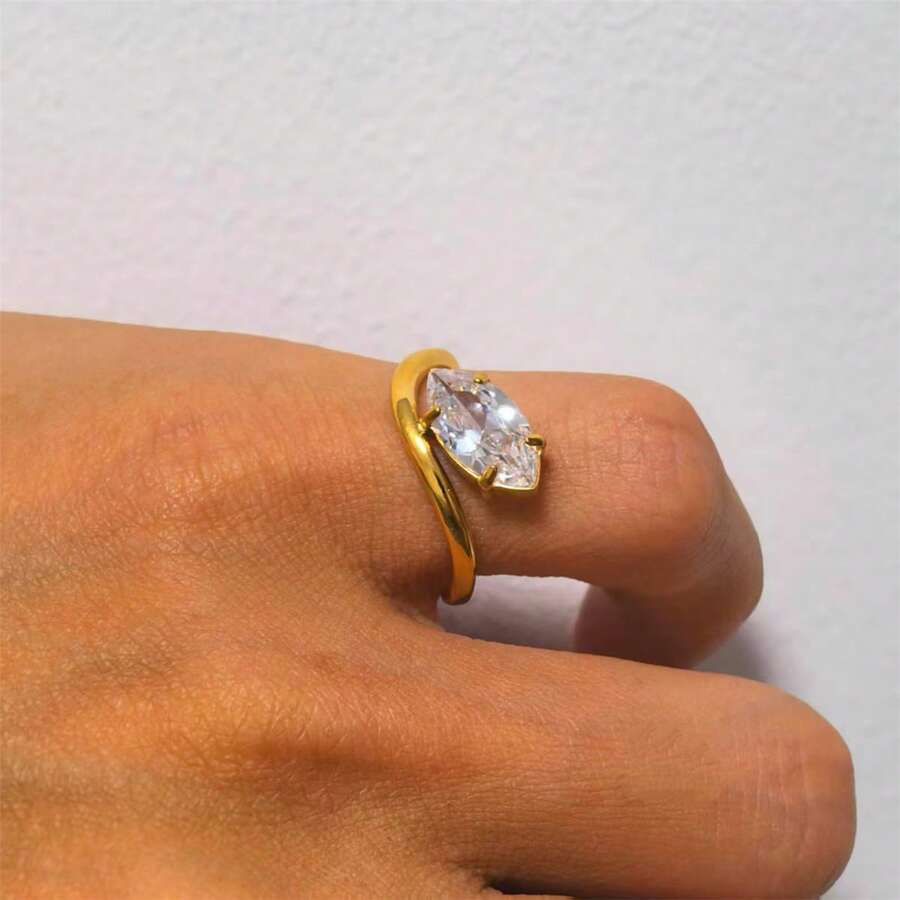 VKHK 1 件奢华 18K 镀金不锈钢闪亮锆石装饰单戒指，适合女士婚礼佩戴和礼物 - 鑽戒 - 查看 1