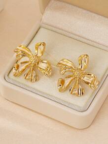 1 Pair Delicate Floral Stud Earrings For Women, Golden Color, Suitable For Everyday Wear, Parties, Gatherings, Valentine's Day Gift