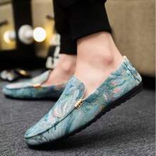 2025年男士最新时尚百搭休闲舒适运动鞋