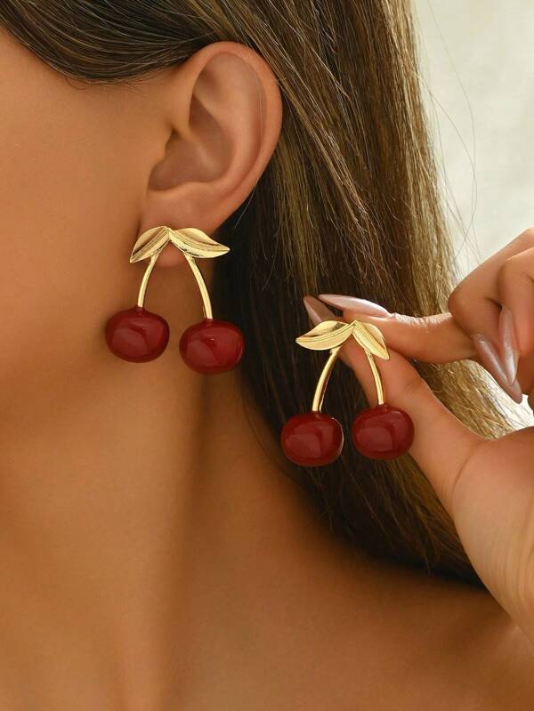 1 Coppia di orecchini alla moda e originali a forma di ciliegia rossa, adatti per uso quotidiano