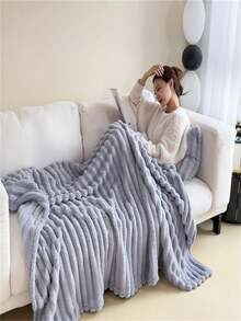 1 pieza Manta suave y cómoda a rayas, adecuada para el hogar, sofá, cama, todas las estaciones, Navidad, Halloween, regalo del Día de la Madre, decoración del dormitorio, camping, piel sintética esponjosa, manta de felpa de leche, manta de franela, manta para la siesta, manta para la siesta en la oficina