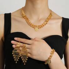 Set di gioielli europei e americani moda da sposa con foglia d'acero e moneta d'epoca: collana, orecchini e braccialetto