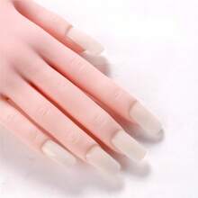 美甲练习假手模型、脚模型、仿真手展示模型。手指可弯曲、移动、定位，可插入指甲片。适合美甲店练习训练，也适合居家DIY。 - 彩色 - 查看 2