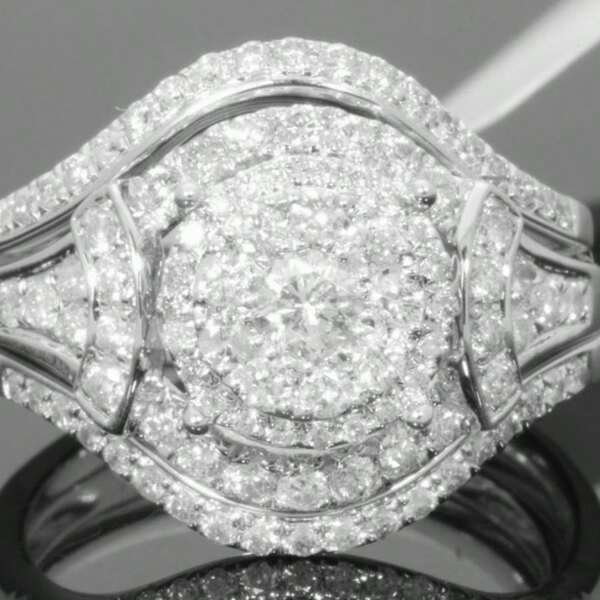 3 pièces/Ensemble Dernier design de bijoux créatifs plaqués argent, incrusté de cubique zircone synthétique éblouissant. Ensemble de bagues de fiançailles et de mariage romantique, bague de promesse, bague d'anniversaire, cadeau de luxe pour Noël et la Fête des Mères