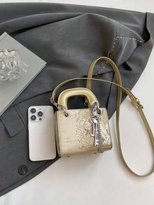 Mini New Snake Skin Pattern Clutch Bag, Decorative Accessories, Personalized Shoulder/Crossbody/Handbag - Gold - View 7