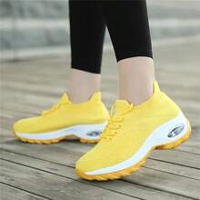 Women's Mesh Sports Casual Shoes, Versatile Thick-Soled Shoes, Mesh Shoes, Air-Cushioned Running Shoes, 2025 New Style Fashion Women's Shoes - 黃色 - 查看 3