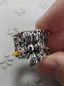 Vintage Boho Honey Bee Spinner Ring Silvery Meditation Ring, Worry Ring, Anxiety Ring, Beatiful Ring - Bee - View 4