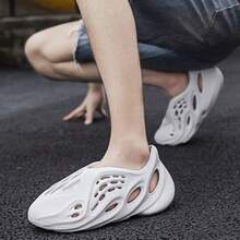 EVA Men Women Clogs Foam Runner Shoes For Women Men, Hollow Cloud Slippers Lightweight Slip-On Walking Sneakers Breathable Soft Beach Sandals Breathable Non-Slip Beach Shoes Casual Fashion Sports Sandals One Pair Arch Support Sandals - 白色 - 查看 6