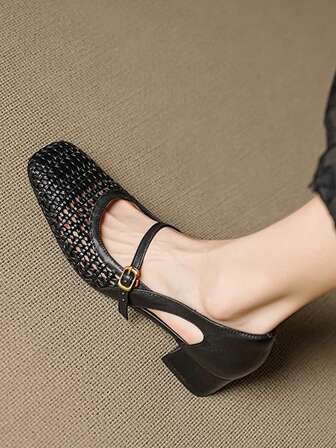 法式黑色方头编织镂空玛丽珍女式时尚高跟鞋，2025春夏新款时尚百搭带扣玛丽珍女式高跟鞋