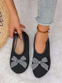 Grube, termiczne kapcie domowe dla par, antypoślizgowe, odpowiednie do jogi, tańca, kompleksowego treningu, miękkie i lekkie, zimowe - Czarne - Zobacz 3