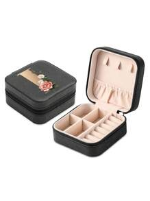 1pc Mini Floral Alphabet Jewelry Storage Box, A-Z Gold Letters, Portable Zipper Travel Jewelry Storage Box, Gift Box For Women, Multi-Function Jewelry Display Stand For Rings, Pendants, Earrings, Necklaces, Etc. - Suitable For Women, Mother, Girlfriend, Valentine's Day Gift Box.