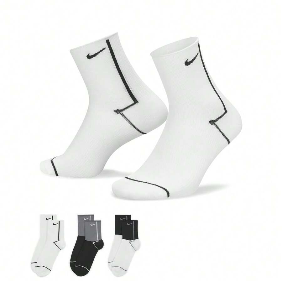 Nike Women's 3-Pack Lightweight Ankle Socks, NK EVRY PLUS LTWT ANKLE Style, CK6021-904 - Black - View 1