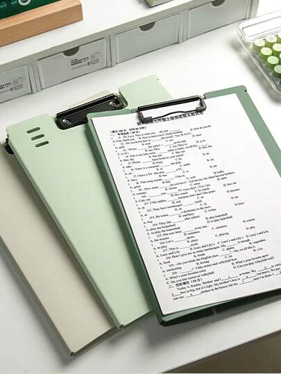 1 pieza Portapapeles plegable de alta calidad tamaño A4, con almohadilla de escritura de material de espuma gruesa, soporte para bolígrafo, clip para exámenes, carpeta para tomar notas de reuniones, organizador de documentos de oficina, clip de metal enchapado, ajuste vertical de 2 niveles, colores apagados, ideal para negocios, escuela, regalos de graduación