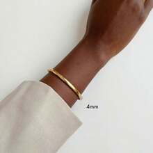 1pc Stainless Steel Classic Minimalist Style Bracelet, Waterproof, Suitable For Daily Wear All Year Round And As Gift, Can Be Stacked