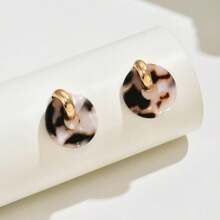 Fashionable Multi-Color Circular Acrylic Stud Earrings, Suitable For Women As Gift, Party Or Daily Wear