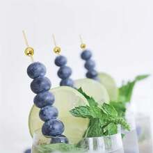 20/50/100/200/400 piezas Elegantes palillos de bambú para frutas con cuentas doradas en la parte superior - Perfectos para aperitivos, bebidas, frutas, canapés y bodas, decoración de bodas | Elegantes tenedores dorados para frutas | Palitos de bambú duraderos para bandejas de frutas y talla grande - Multicolor - Ver 3