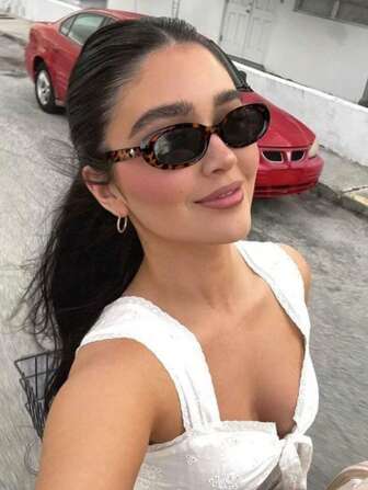 1 对女士豹纹椭圆形星星装饰休闲时尚眼镜，优雅时尚，适合日常通勤和旅行，适合返校时的学院风，猫眼形状，豹纹玳瑁印花