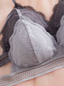 7PCS Ladies' Luxury Lace Scallop Lingerie Bra Is Colorful, Perfect And Comfortable - Multicolor - View 4