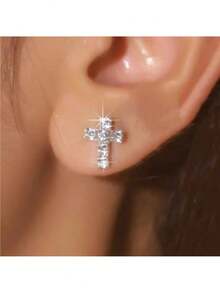 Sparkling Crystal Cross Stud Earrings – Elegant And Petite Earrings Featuring Classic Cross Design Adorned With Dazzling Cubic Zirconia Stones – Set In A Shiny Silver Tone Finish For A Touch Of Timeless Beauty – Lightweight And Comfortable For Everyday Wear – Adds A Subtle Touch Of Faith And Sparkle To Any Outfit – Perfect For Daily Wear, Church Services, Religious Celebrations, Baptisms, Confirmations, And As A Meaningful Gift For Christians – Secure Post Backs For Worry-Free Wear – A Cherished And Timeless Piece To Enhance Your Jewelry Collection With Spiritual Elegance And Radiant Shine. - 彩色 - 查看 5