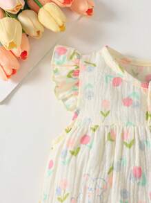 MommBaby Newborn Infant Ditsy Floral Round Neck Cap Sleeve Romper